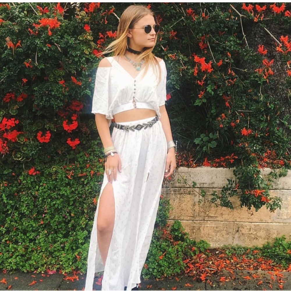 LF NWT cosmic set cream/white